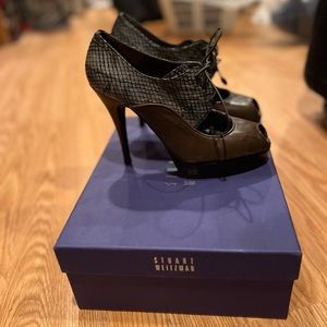 Stuart Weitzman pumps